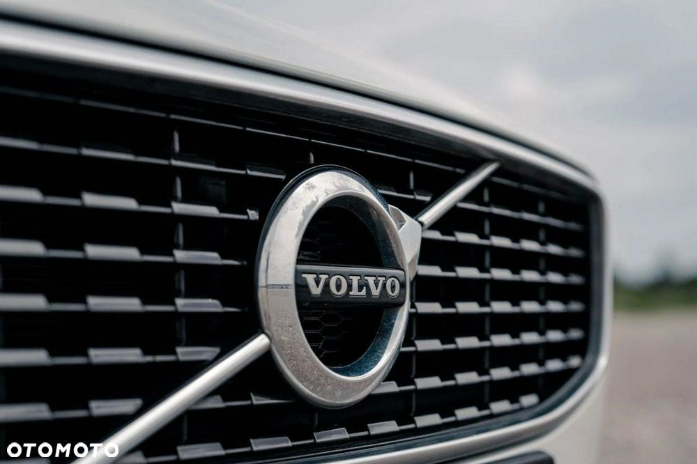 Volvo S90 - 16