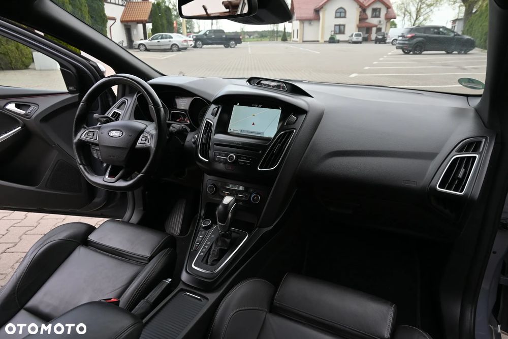 Ford Focus 2.0 TDCi ST-2 PowerShift - 26
