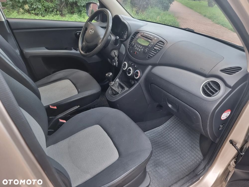 Hyundai i10 1.1 Classic - 10
