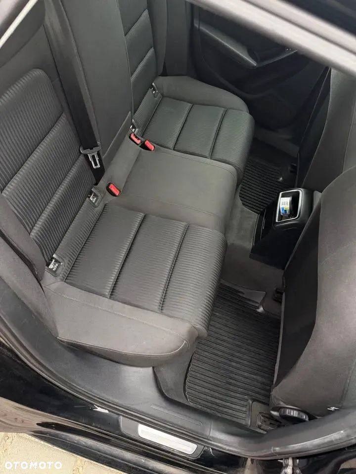 Audi A4 Avant 2.0 TDI - 13
