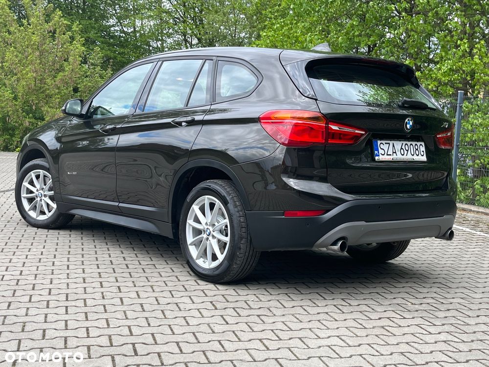 BMW X1 xDrive20i GPF Advantage sport - 27
