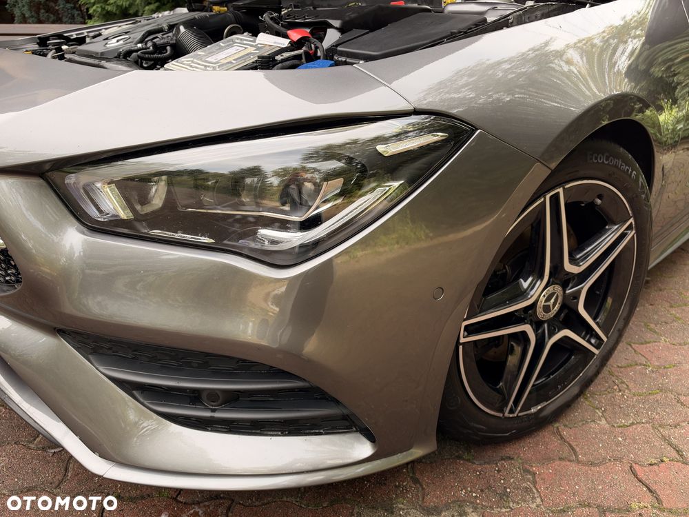 Mercedes-Benz CLA 200 AMG Line 7G-DCT - 7