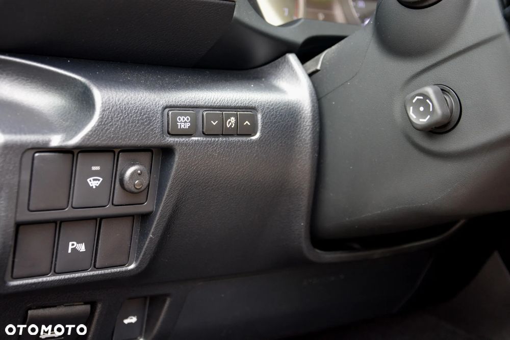 Lexus IS 200t / 300 Prestige - 35