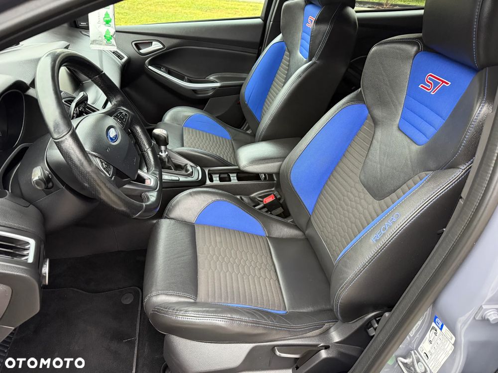 Ford Focus 2.0 TDCi ST-2 - 25