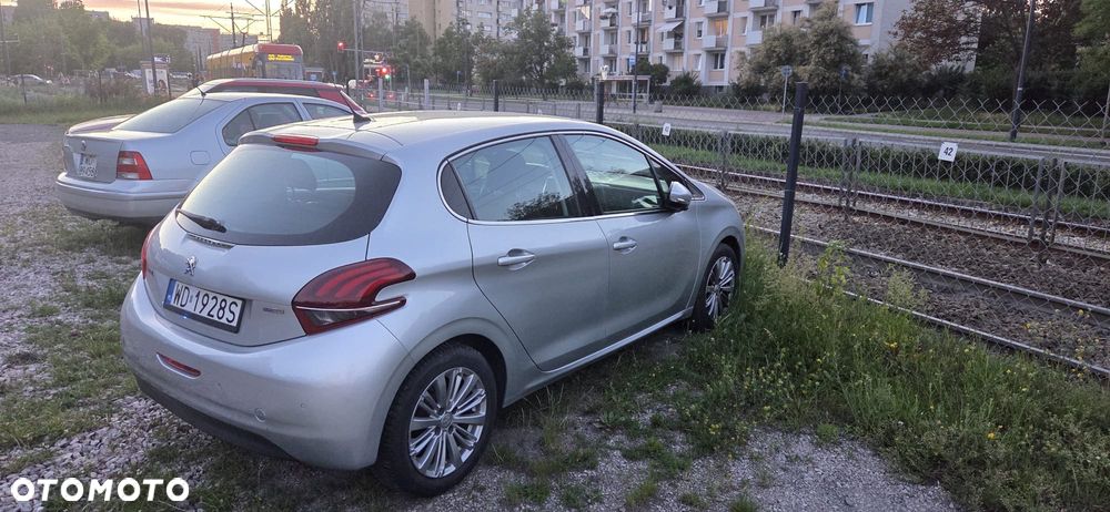 Peugeot 208 1.2 VTi Access - 2