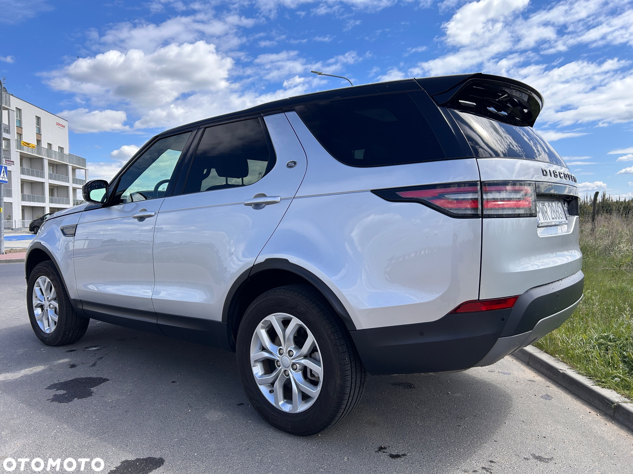 Land Rover Discovery V 3.0 Si6 SE - 17