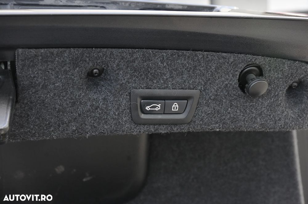 BMW Seria 5 520d Aut. - 22