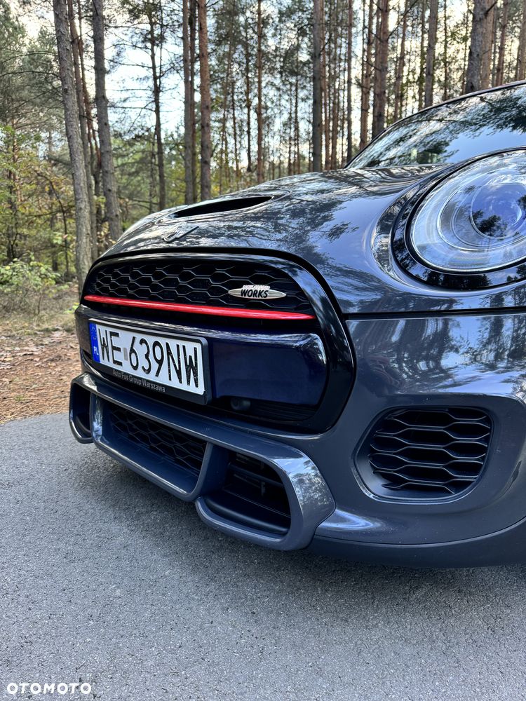 MINI John Cooper Works - 12