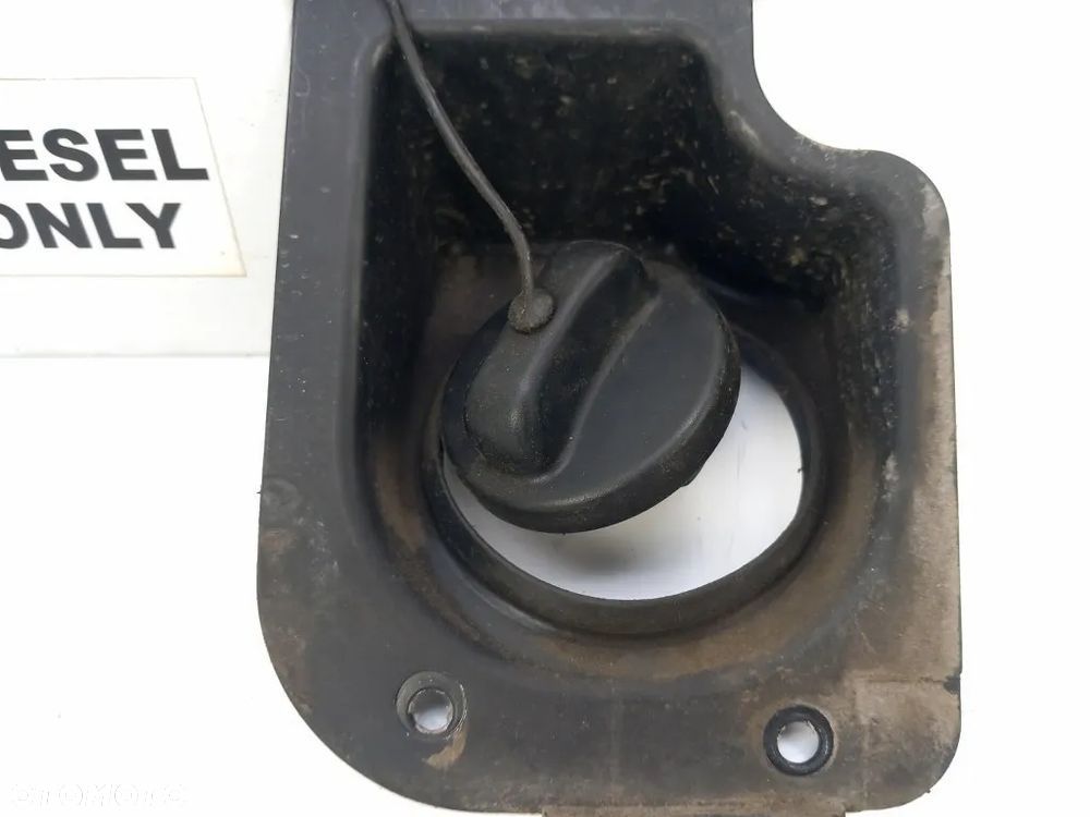 klapka wlewu paliwa korek mercedes sprinter w907 907 910 a0005848511 - 3