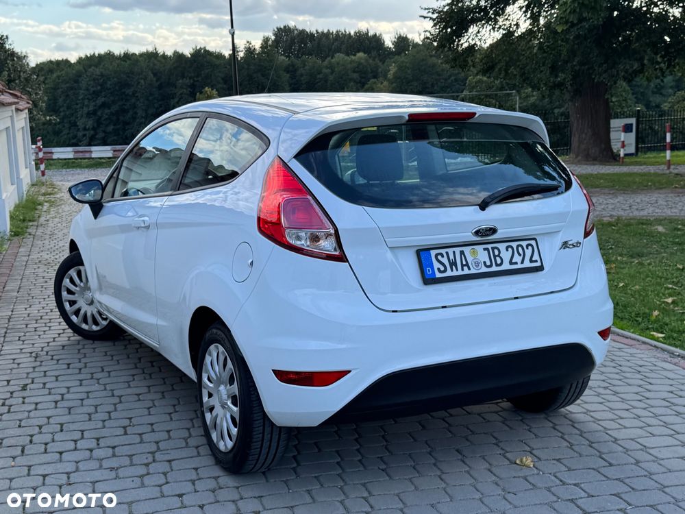 Ford Fiesta - 10