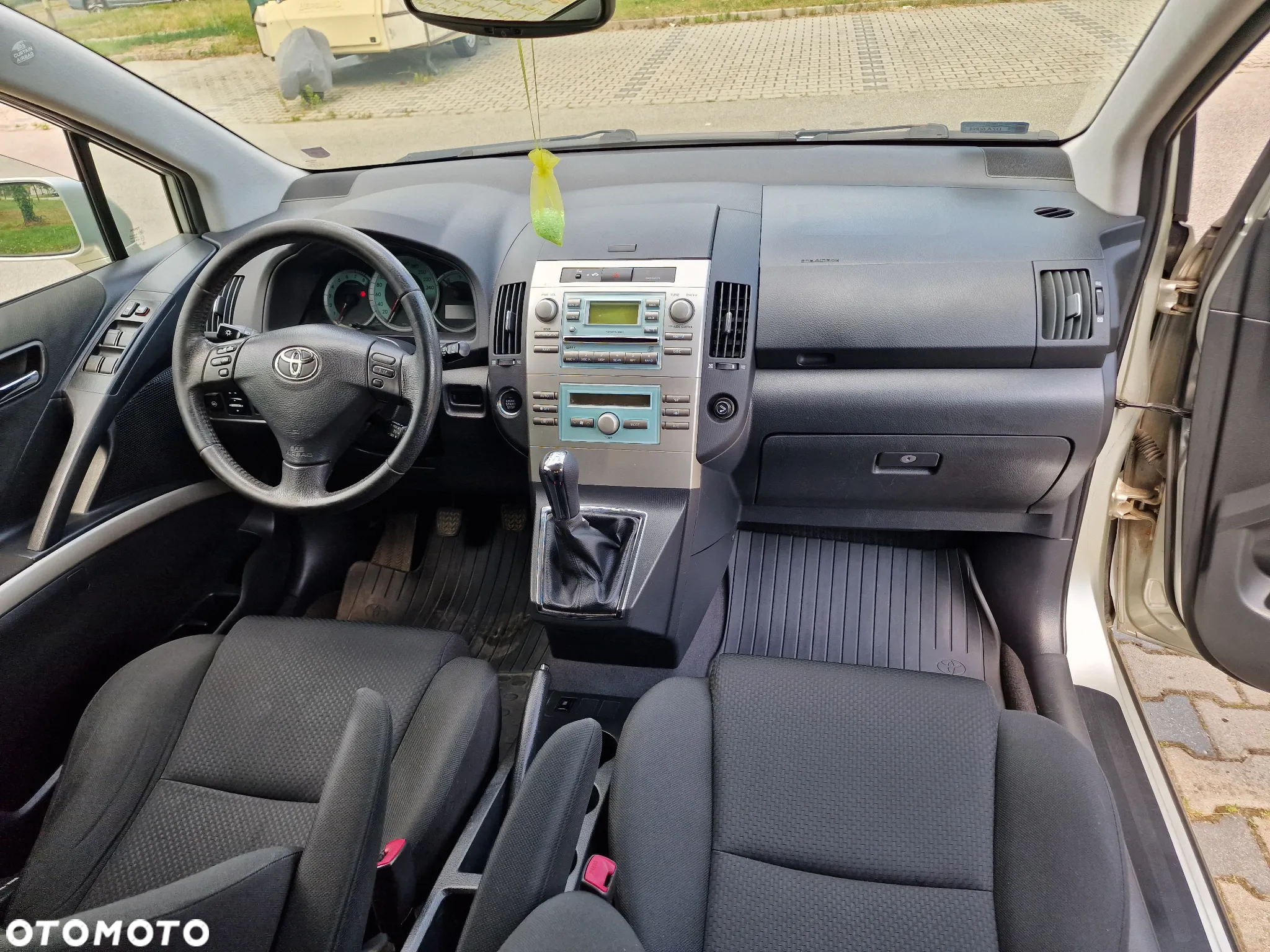 Toyota Corolla Verso 1.8 Sol 7os - 5