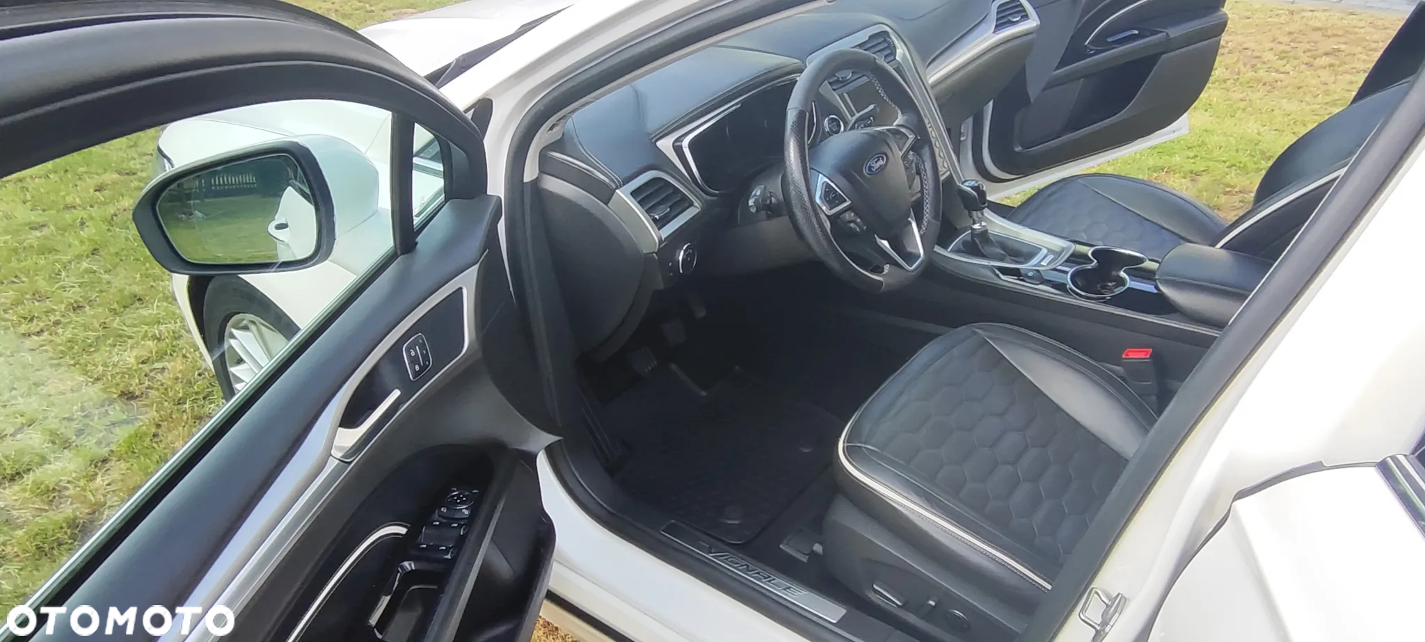Ford Mondeo Vignale 2.0 TDCi - 32