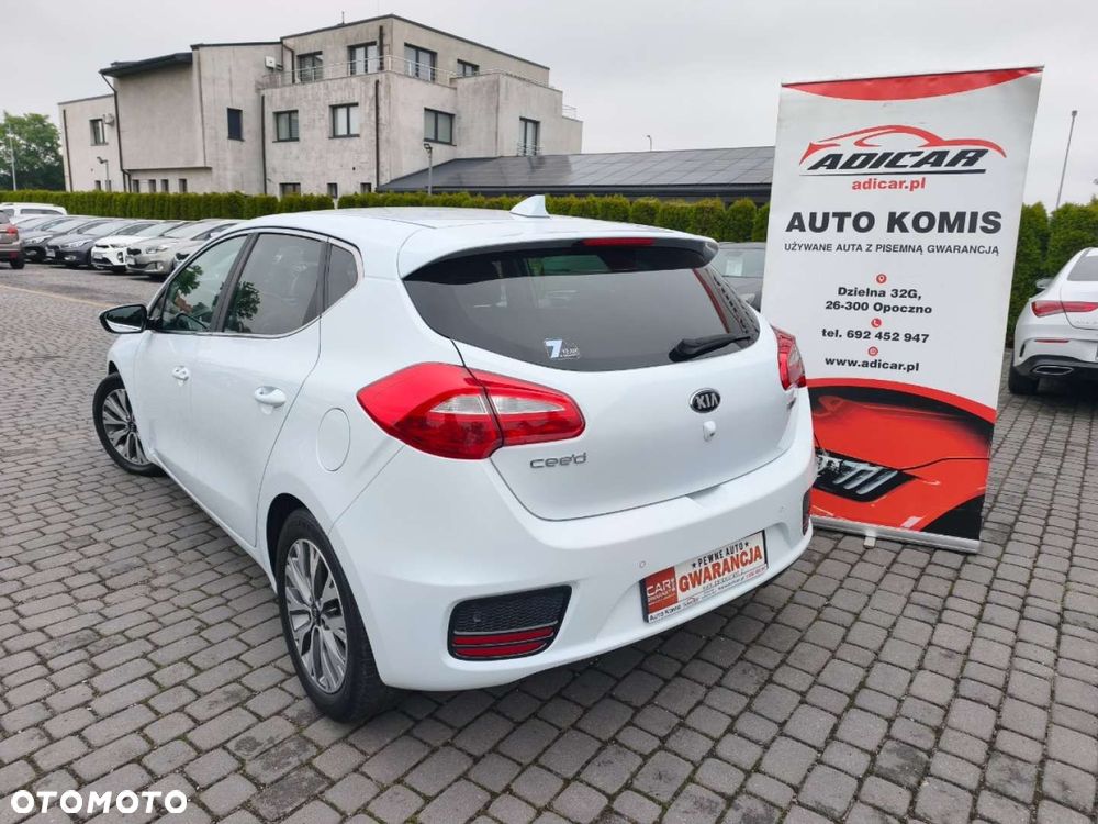 Kia Ceed - 3