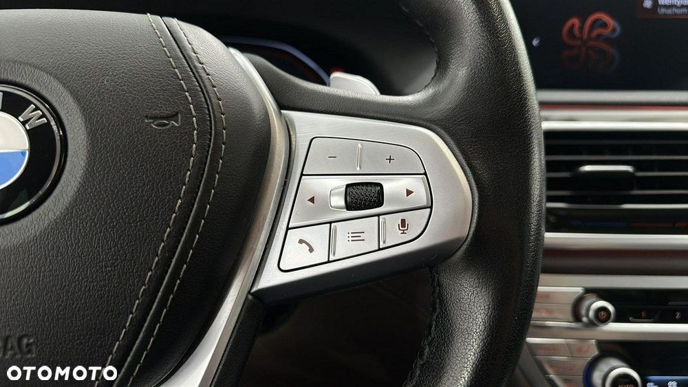 BMW Seria 7 - 23