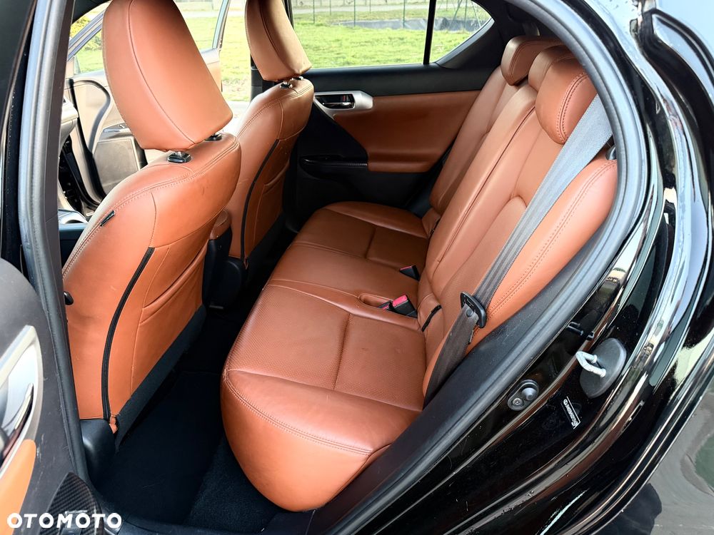 Lexus CT 200h F Sport - 20