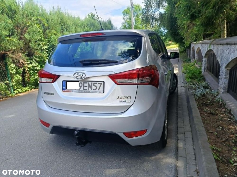 Hyundai ix20 1.4 Premium - 3