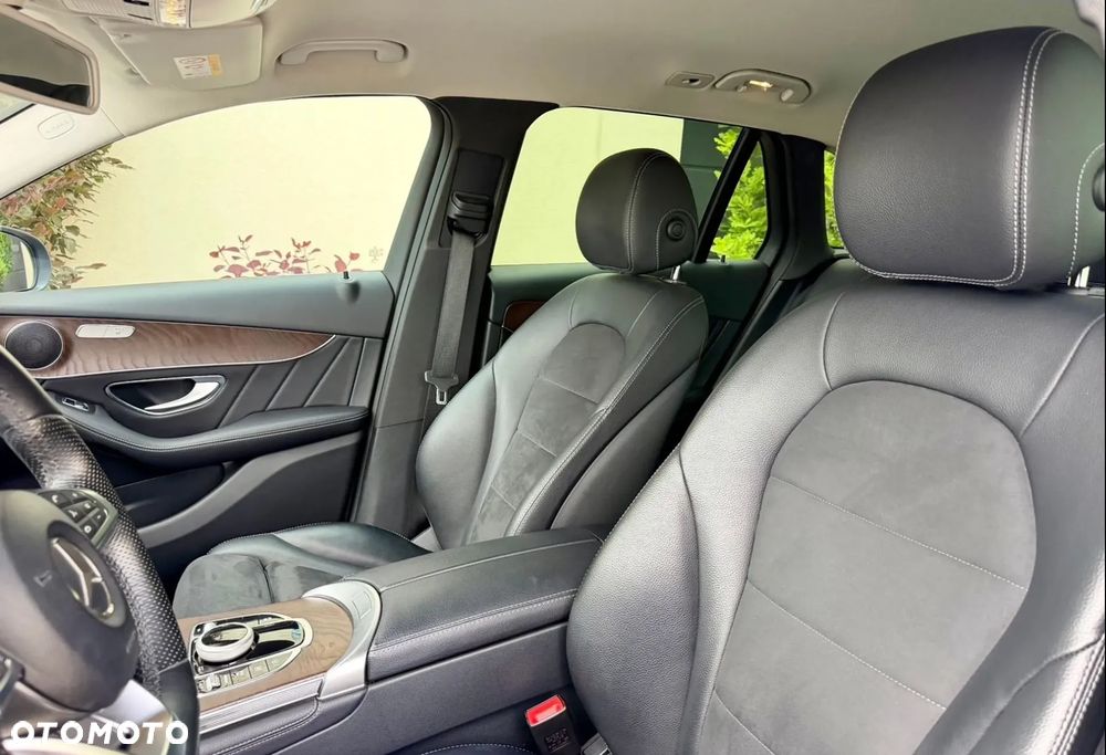 Mercedes-Benz GLC 300 4-Matic - 16