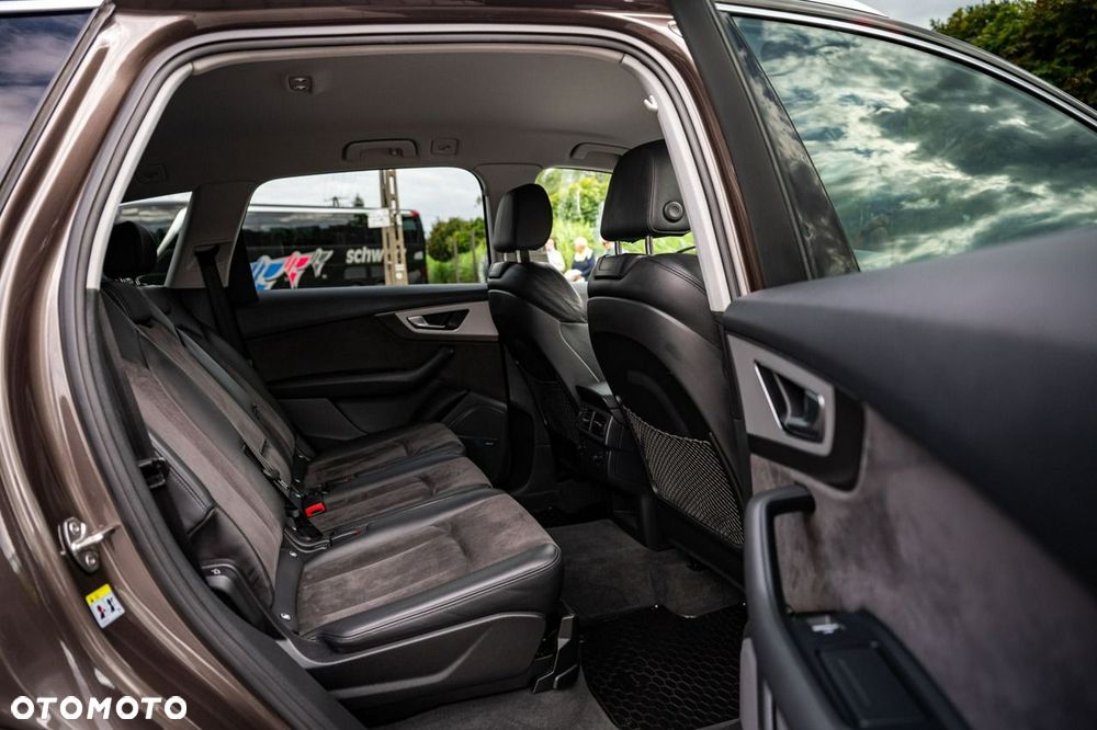 Audi Q7 3.0 TDI ultra Quattro Tiptr - 28