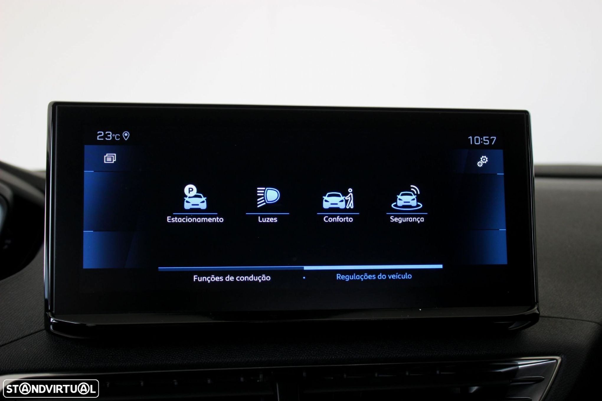 Peugeot 5008 1.2 PureTech Allure EAT8 - 28