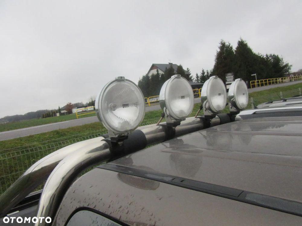 Volkswagen AMAROK  Zabudowa paki Roll N Lock Orurowanie PROGI - 9