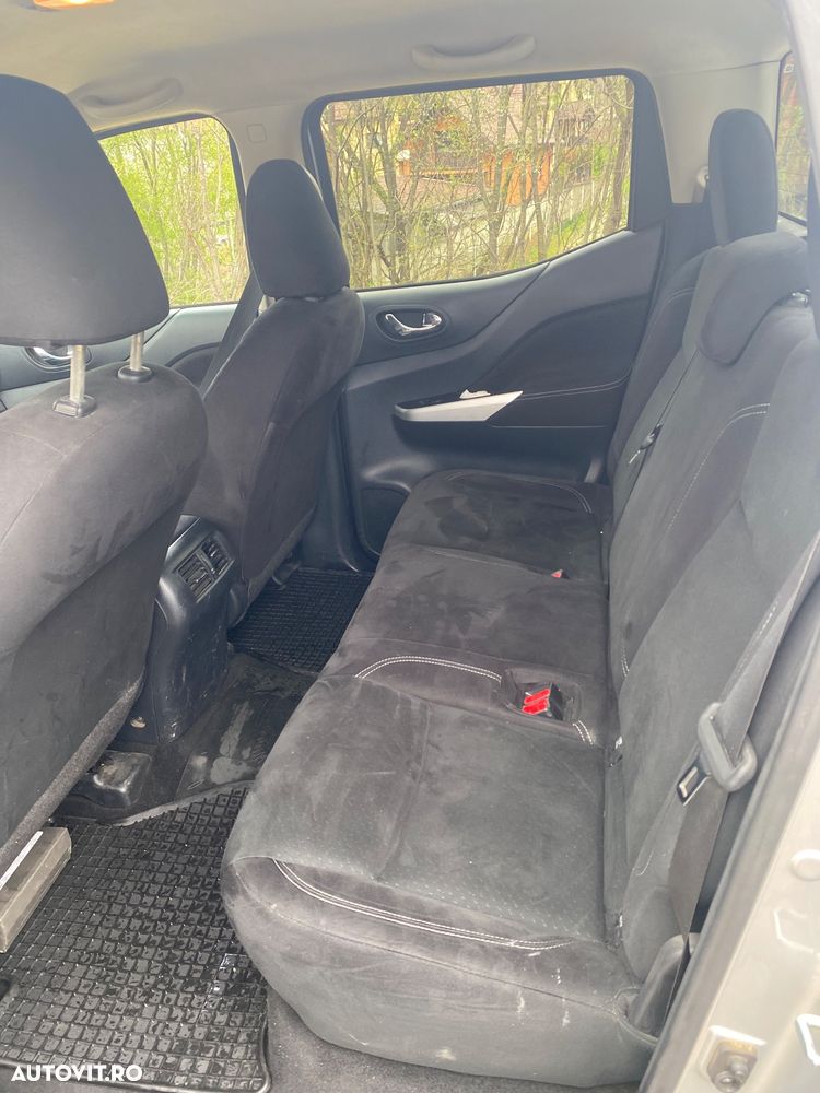Nissan Navara Double Cab N-Connecta - 11