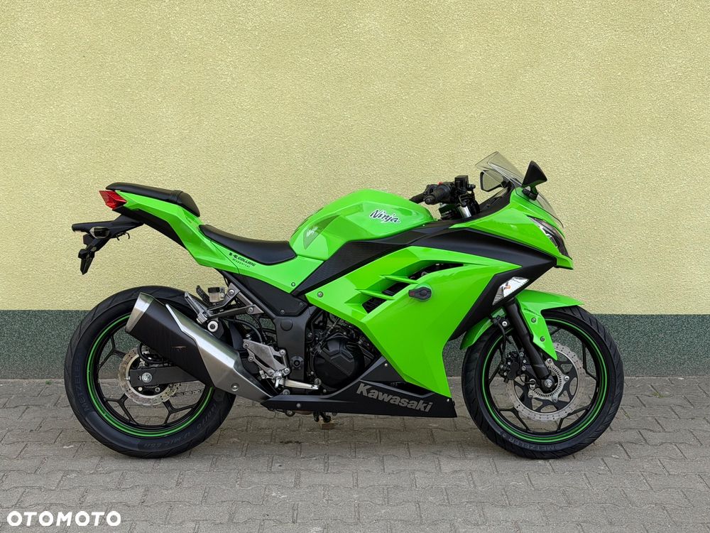 Kawasaki Ninja 300 ABS - 8