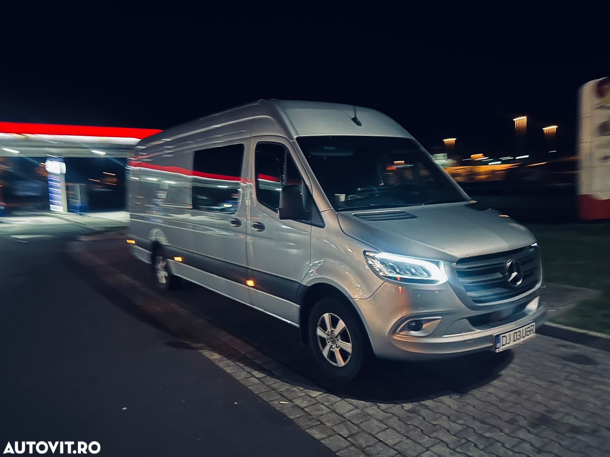 Mercedes-Benz Sprinter - 1