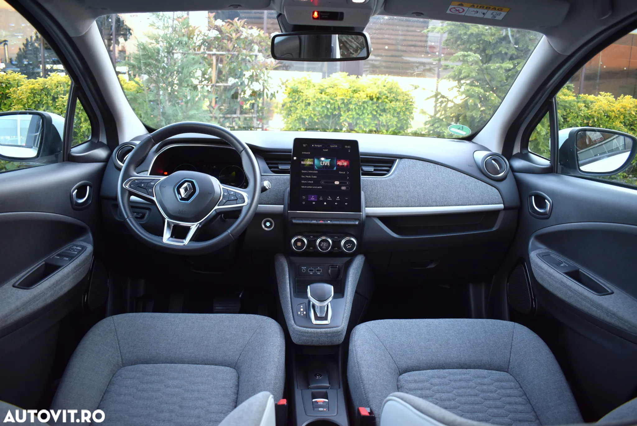 Renault ZOE (mit Batterie) Z.E. 50 INTENS - 6
