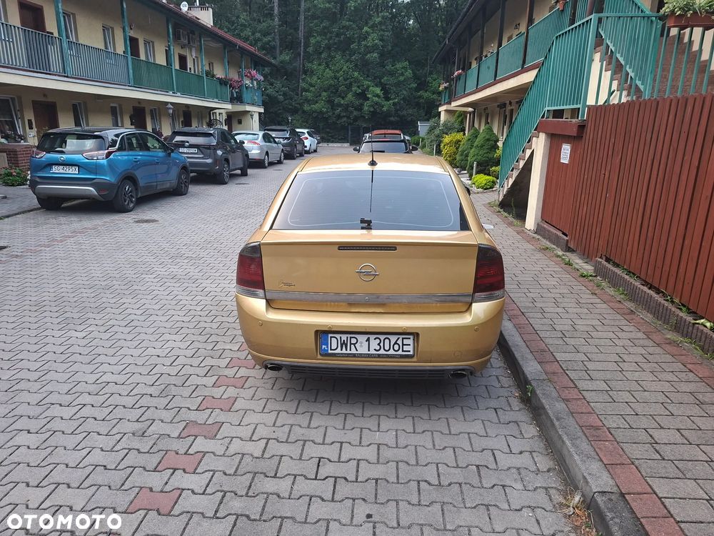 Opel Vectra 3.2 V6 - 2