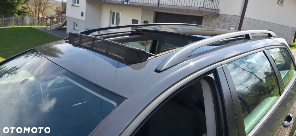 Volkswagen Passat - 29