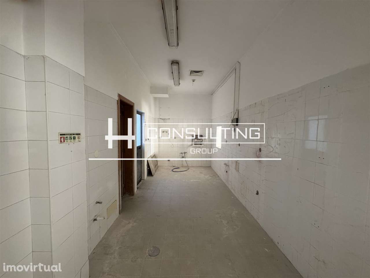 Loja  Arrendamento em Barcarena,Oeiras - Grande imagem: 5/24