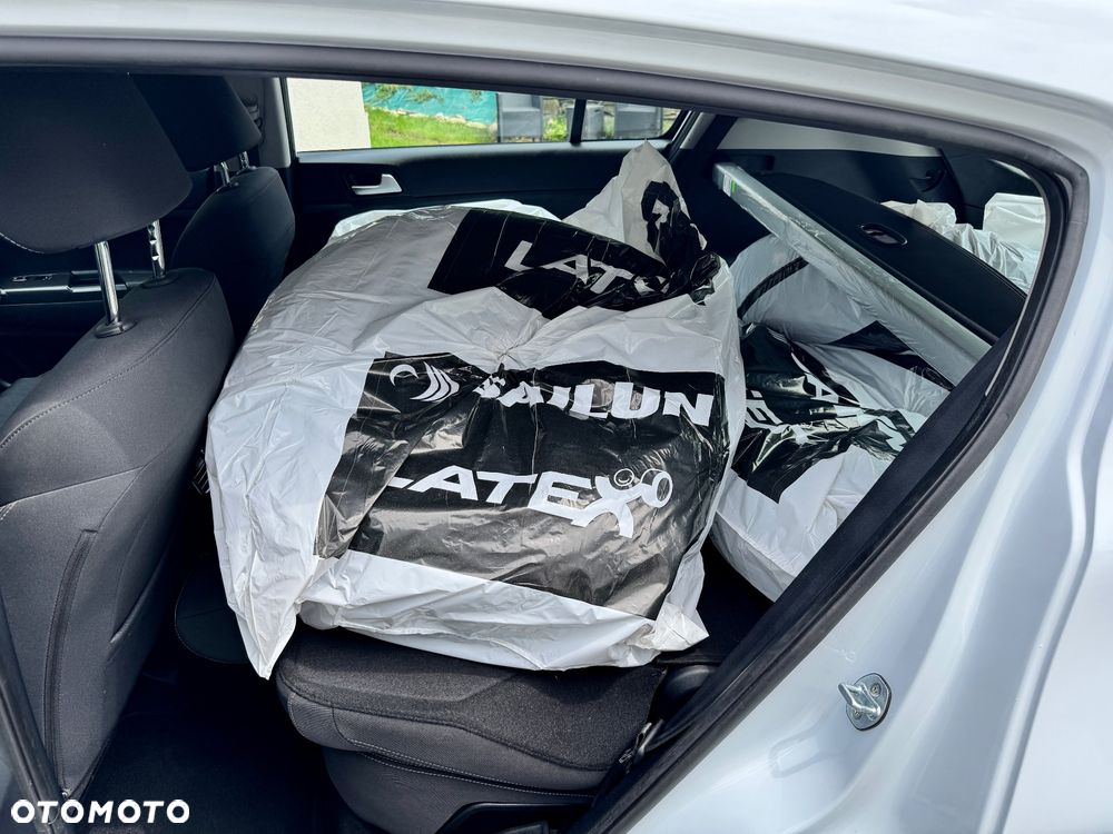 Kia Sportage 1.6 GDI 2WD Attract - 10