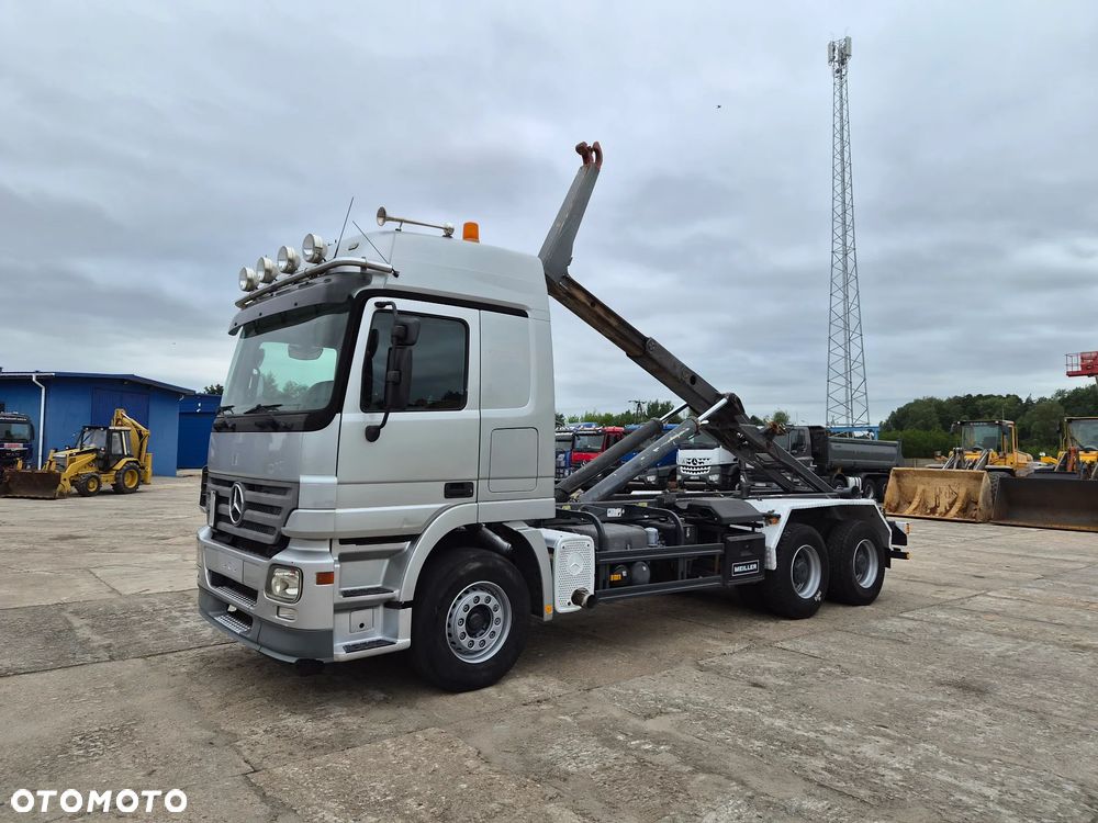 Mercedes-Benz 3344 6x4 Retarder z Niemiec Meiller 20000 kg resor - 24