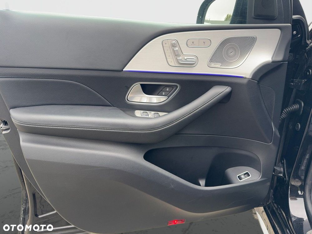 Mercedes-Benz GLE - 15