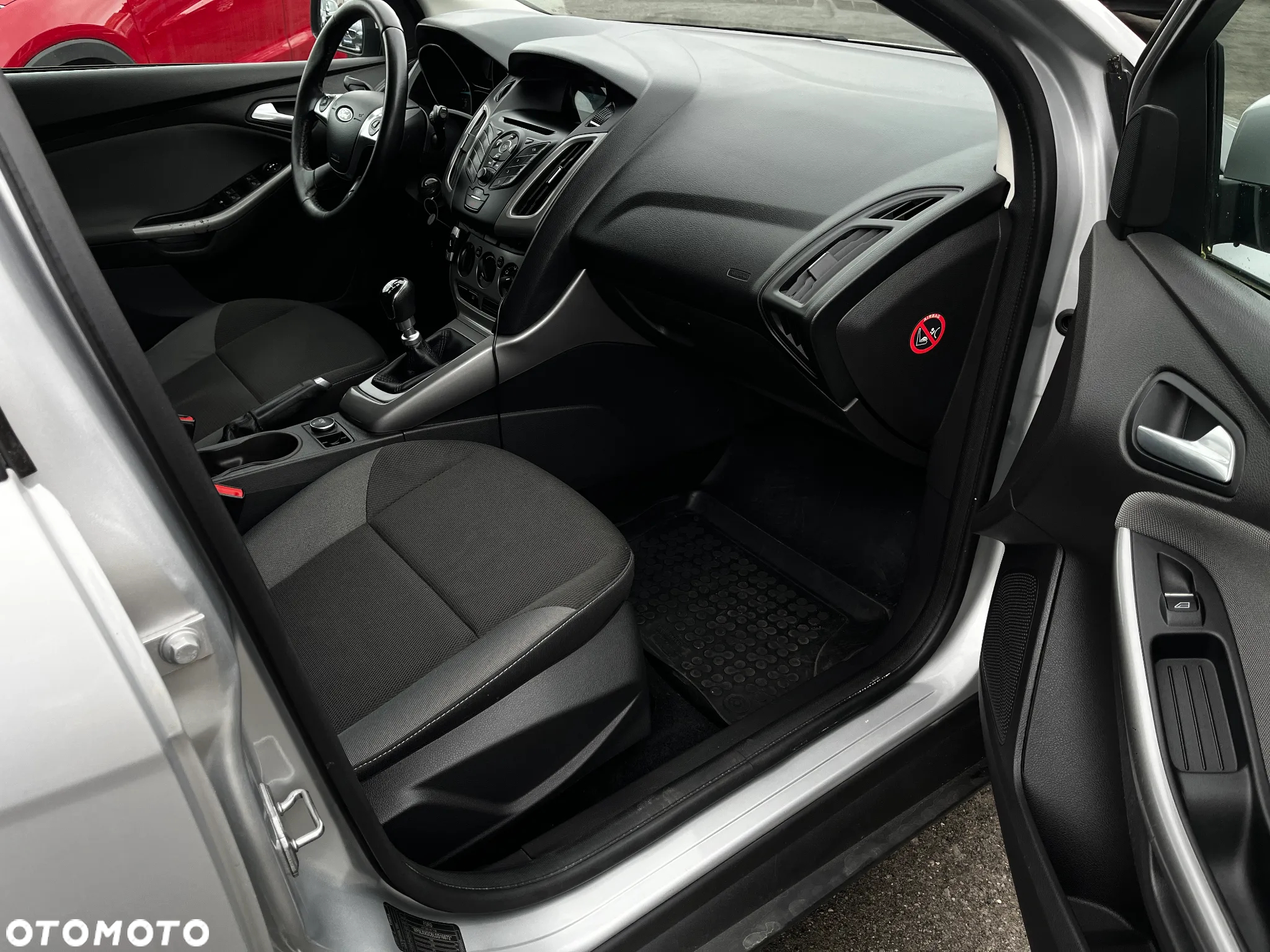 Ford Focus - 11