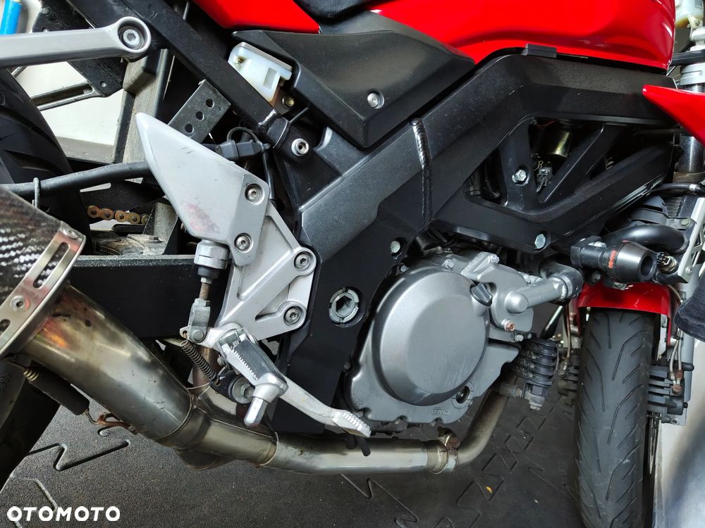 Suzuki SV - 6