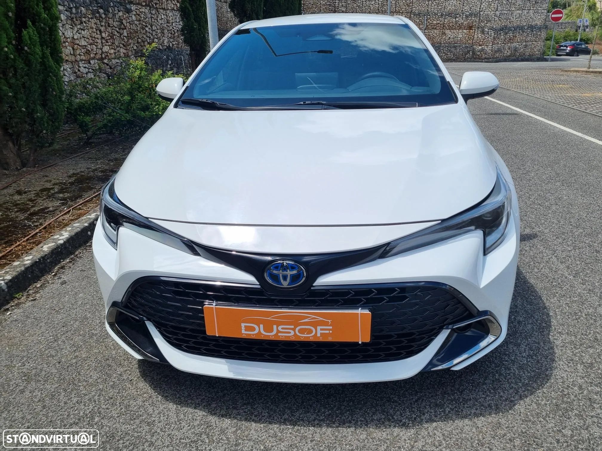 Toyota Corolla 1.8 Hybrid Comfort+P.Sport - 1