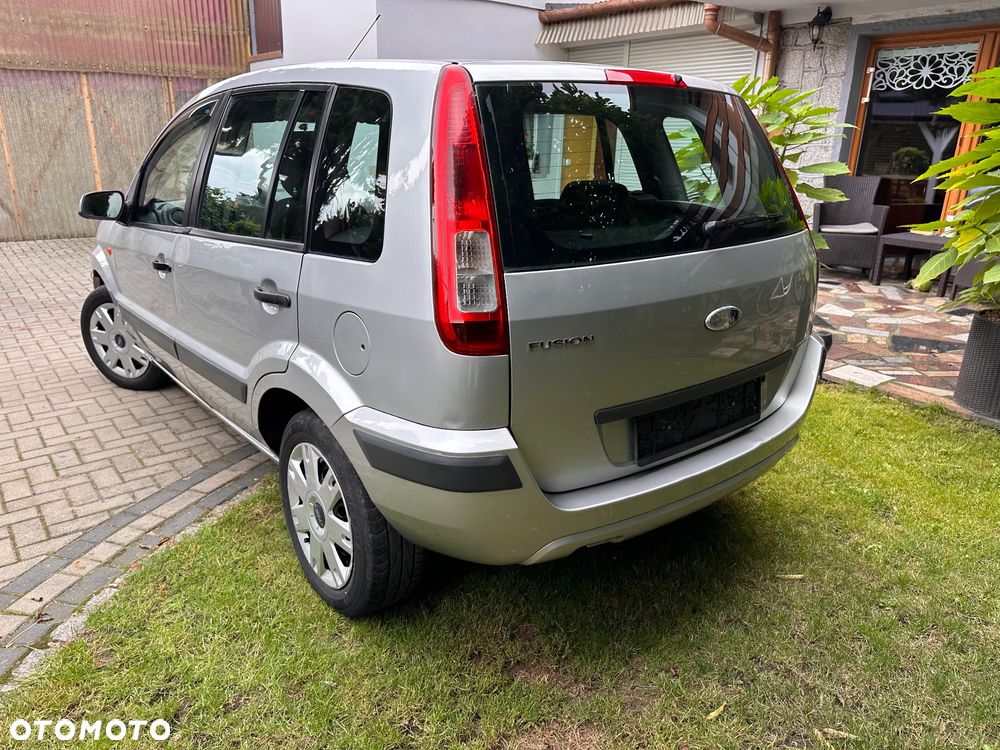 Ford Fusion 1.6 Trend X100 / FX Gold - 4