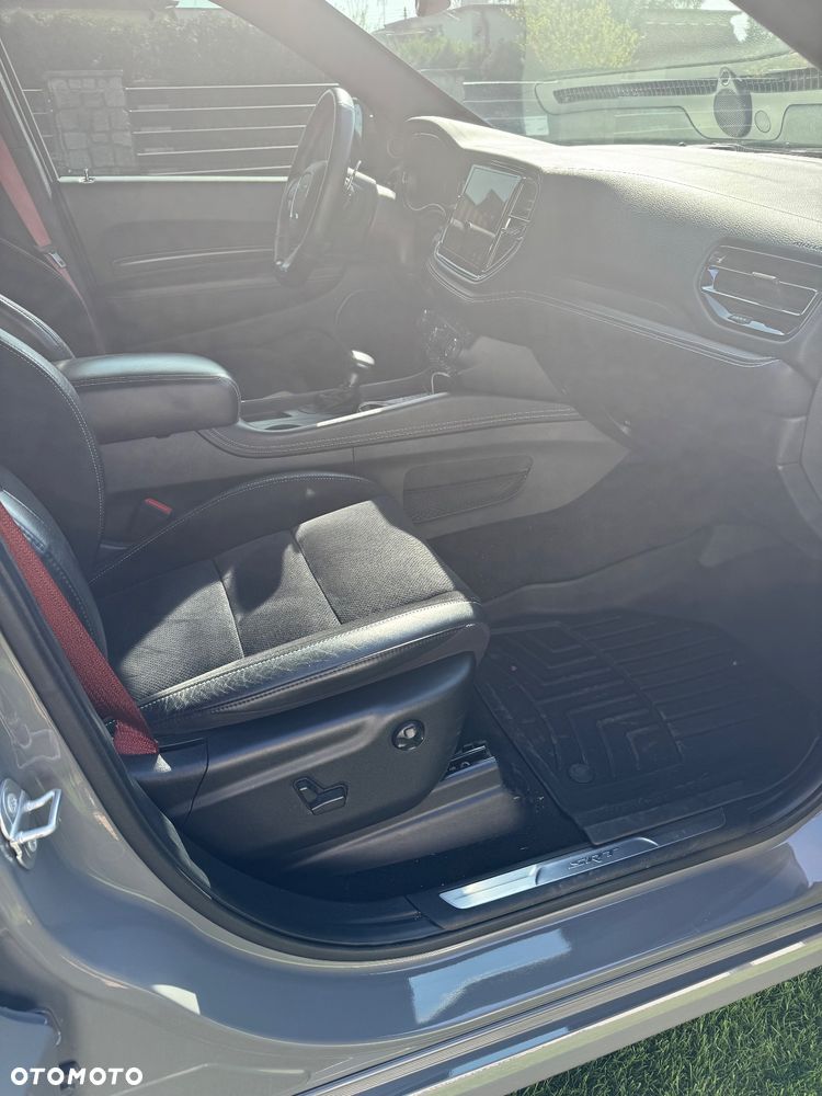 Dodge Durango 6.4 SRT - 15