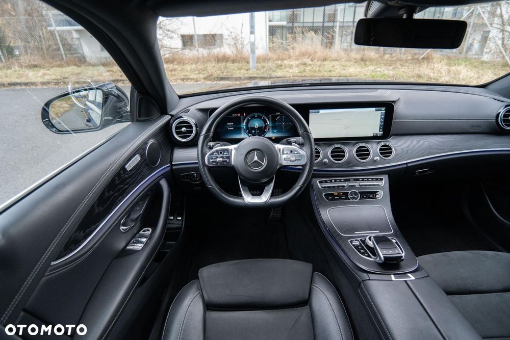 Mercedes-Benz Klasa E 220 d 4Matic 9G-TRONIC AMG Line - 12