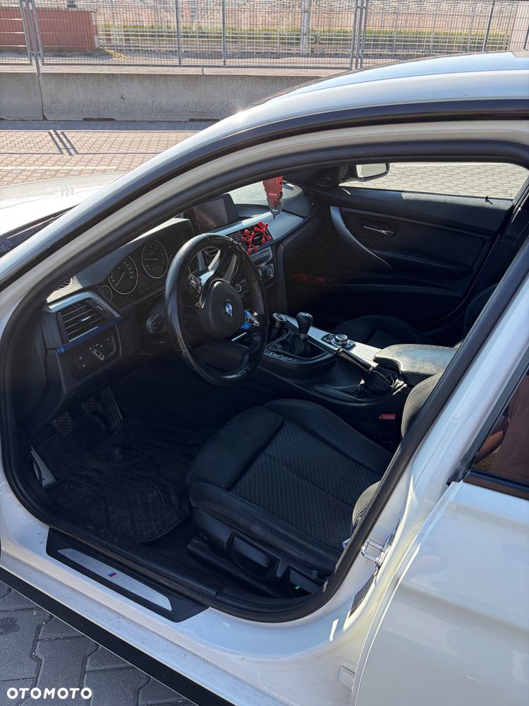 BMW Seria 3 - 8
