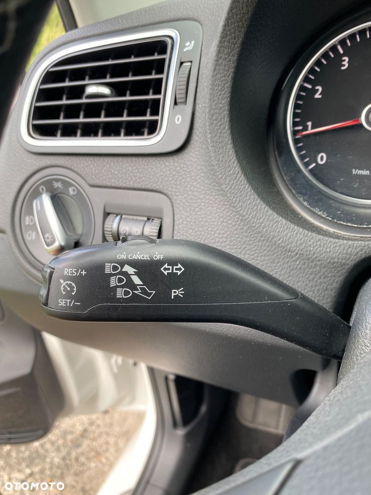 Volkswagen Polo - 18