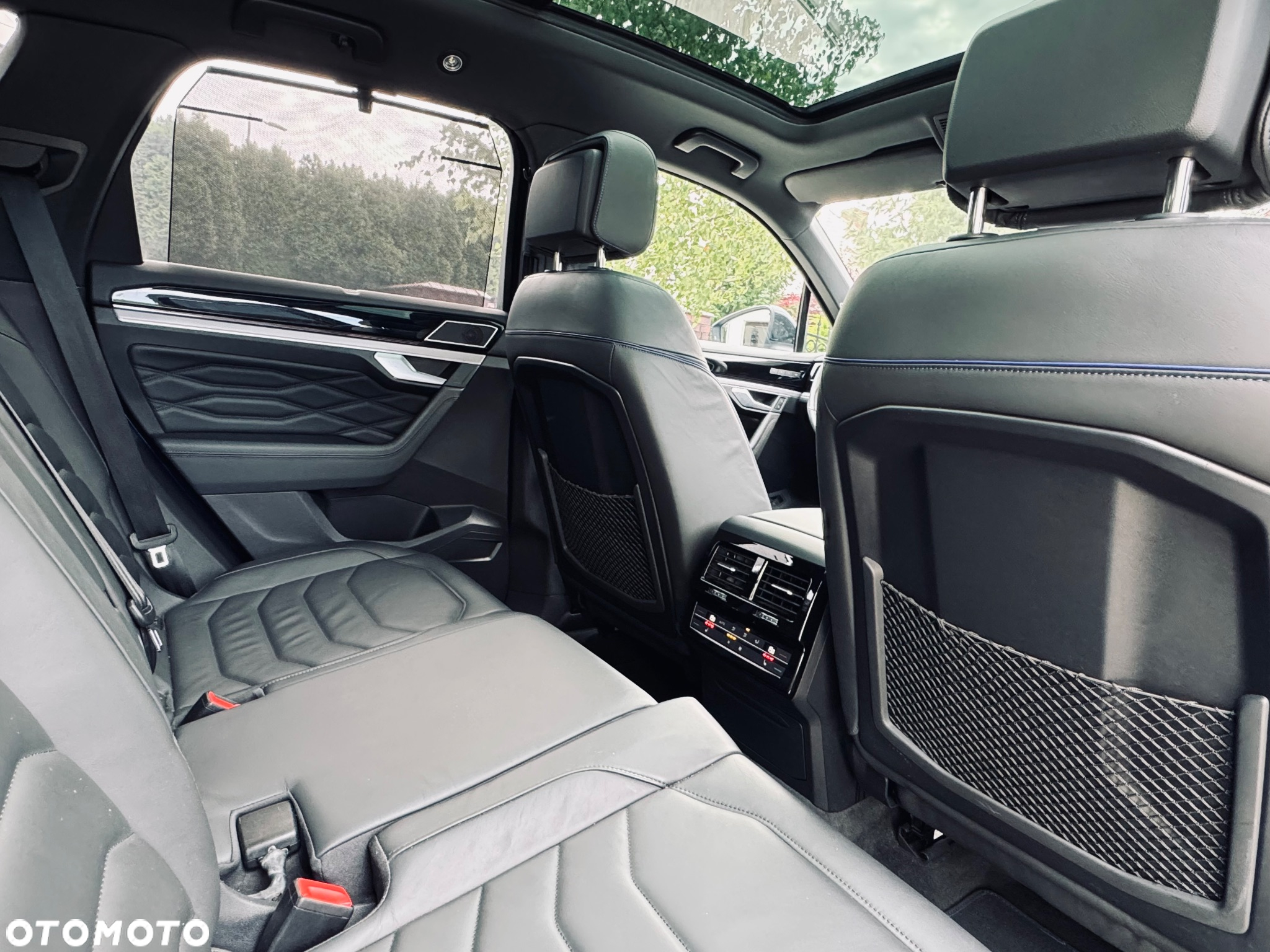 Volkswagen Touareg - 24