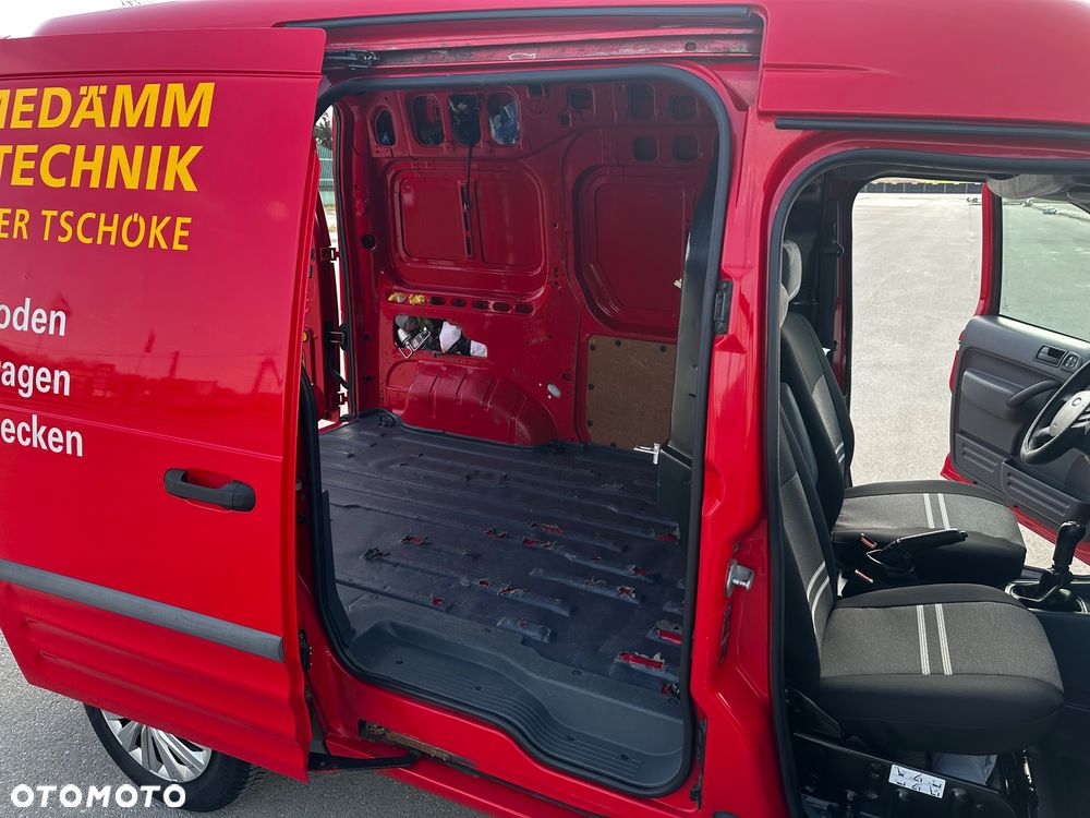 Ford Transit Connect - 18