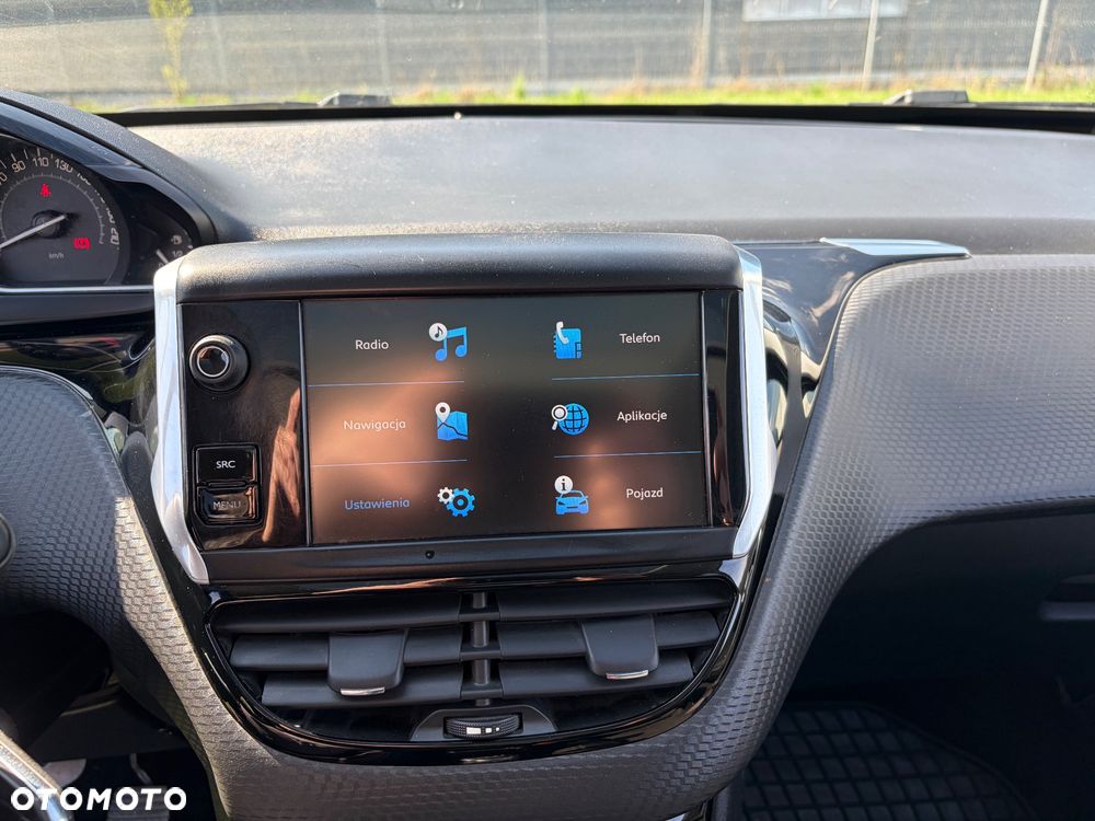 Peugeot 2008 PureTech 130 GPF Stop&Start Crossway - 24