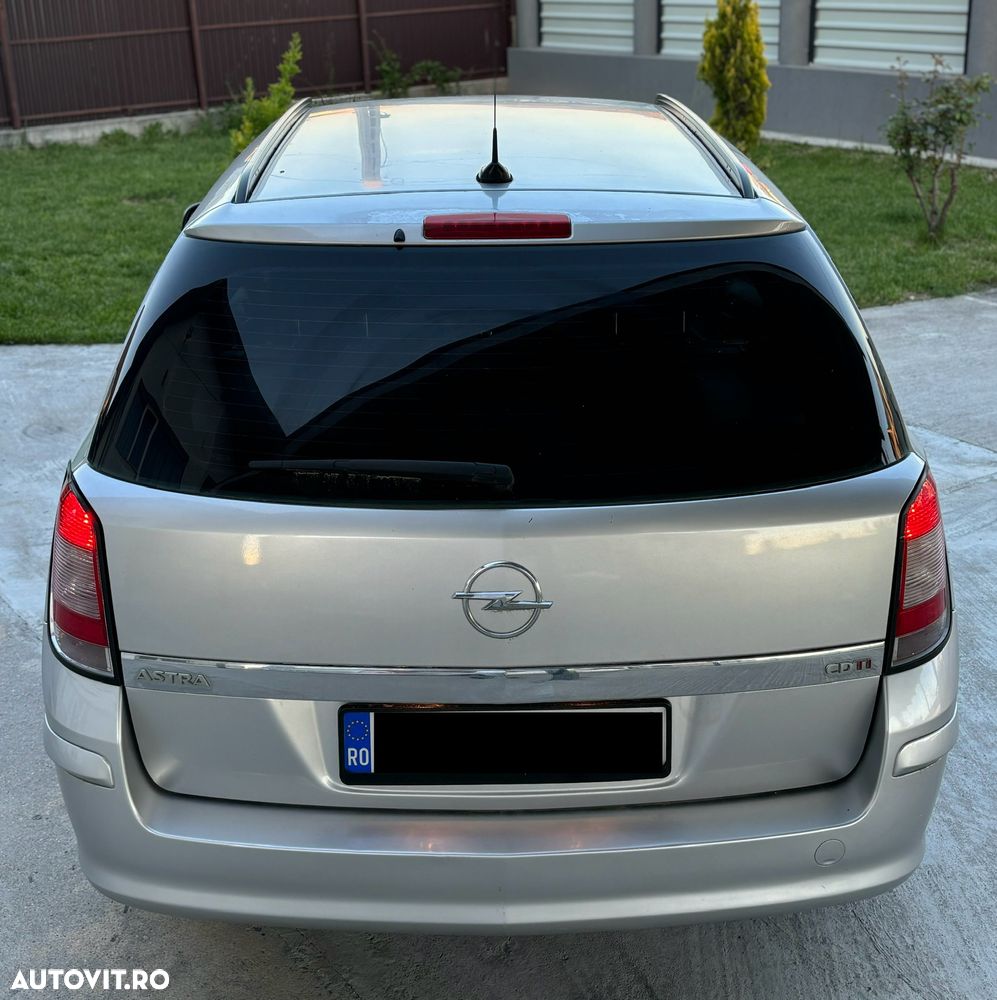 Opel Astra 1.7 CDTI Essentia - 5