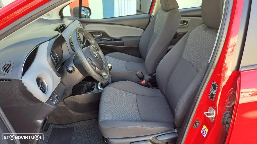 Toyota Yaris 1.4 D-4D Comfort 99g - 21