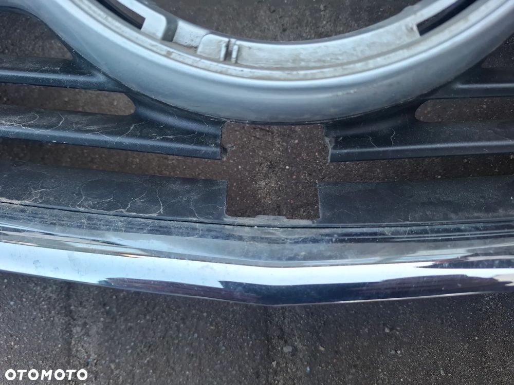 MERCEDES V-KLASA W447 ATRAPA GRILL A4478802001 - 5