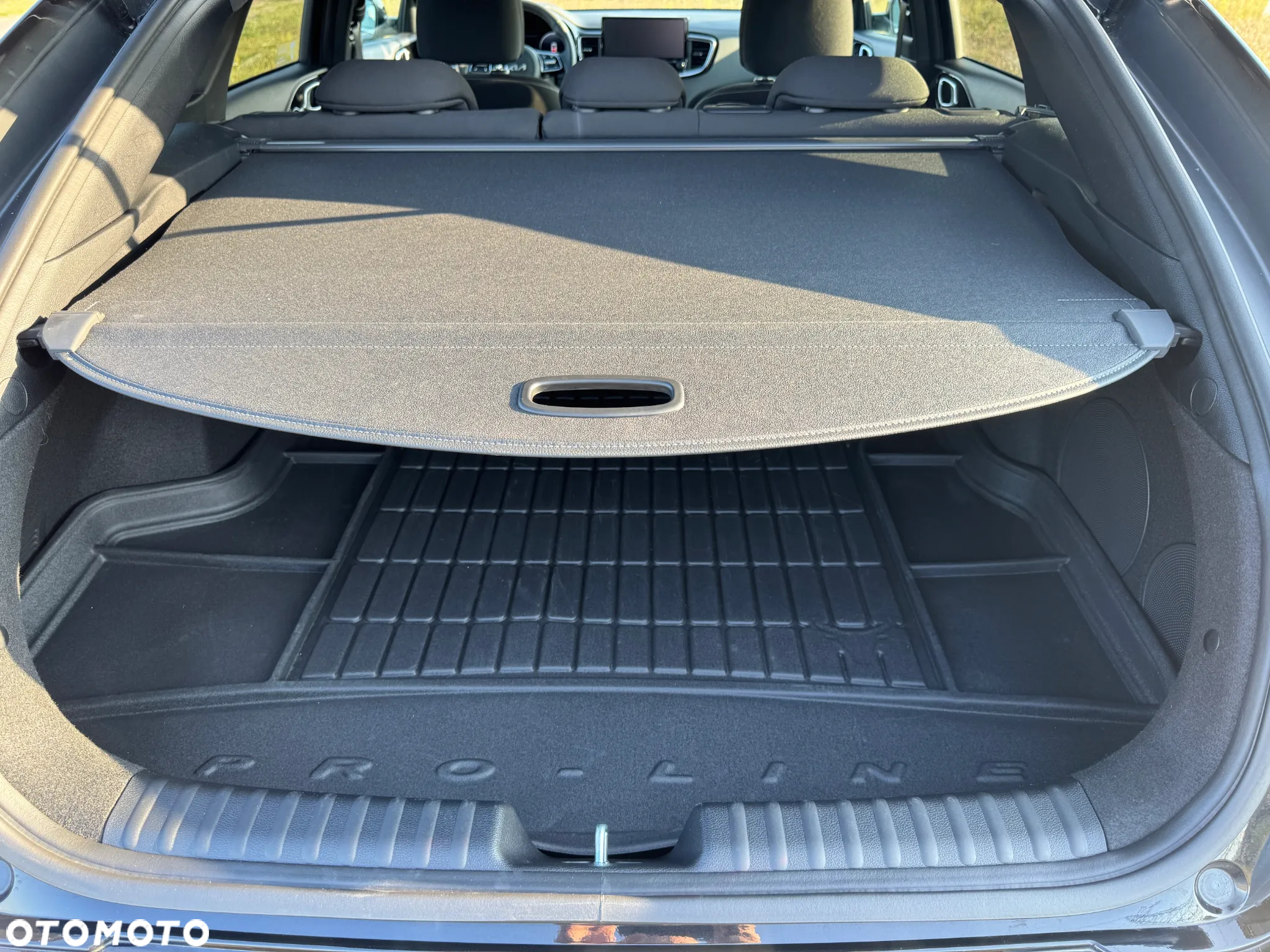 Kia ProCeed 1.5 T-GDI GT Line - 24
