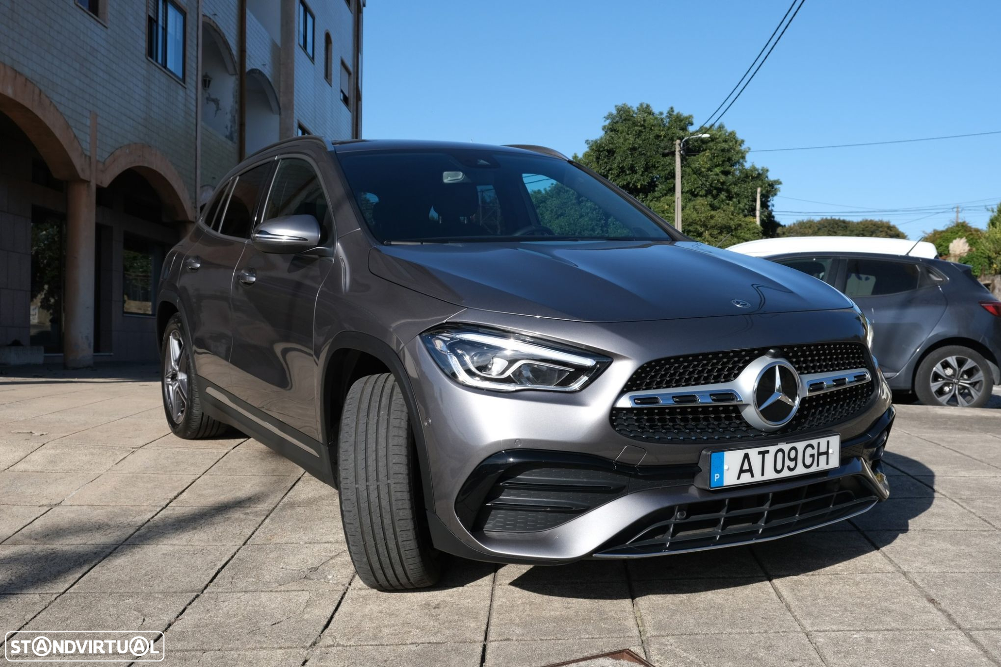 Mercedes-Benz GLA 250 e AMG Line - 3